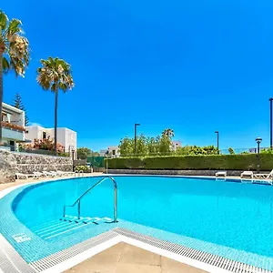 Apartment Two Bedroom Apartment, Near Playa De Americas, Wifi, Pool, Playa de las Americas (Tenerife)
