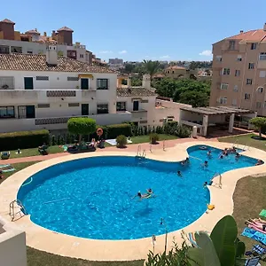 https://urb-pueblo-del-parque-luxury-2-bedroom-apartment.1costadelsol.com